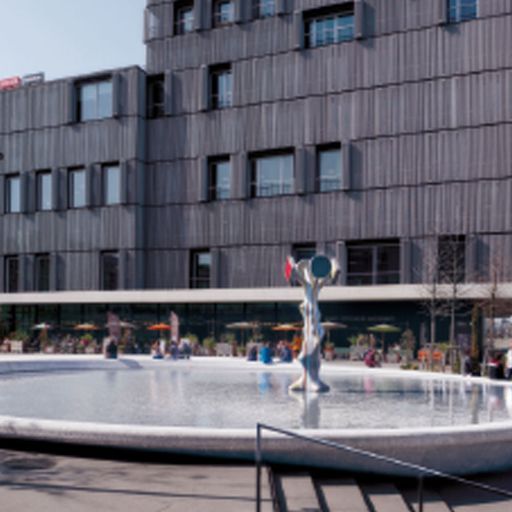 Der MOH-Brunnen am Bahnhof